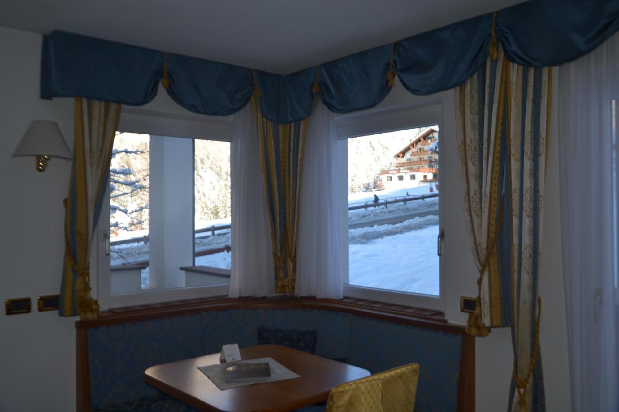 Hotel Scoiattolo Selva di Val Gardena Esterno foto