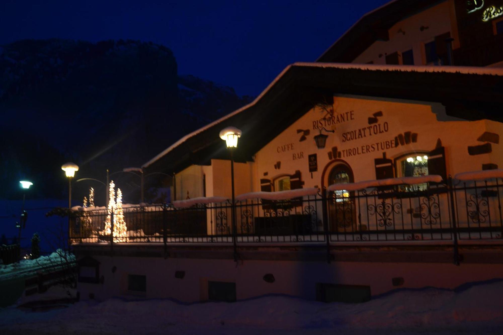 Hotel Scoiattolo Selva di Val Gardena Esterno foto